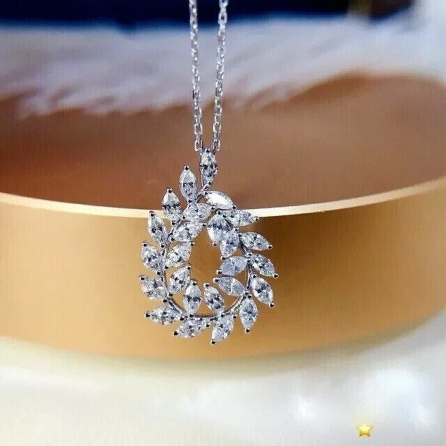 Colgante de pera de diamantes creados en laboratorio de corte marquesa de 1,75 quilates de oro blanco de 14 k