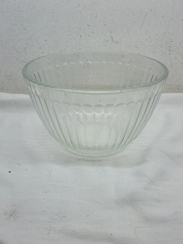 Pyrex 5.5" Clear Ribbed Small Mixing Bowl 3 Cup 750 ml  # 7401-S USA Mint!