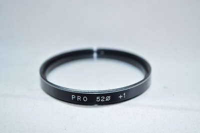 PRO 52 mm Close-Up +1 Screw-In Lens Made in Japan (U-88)