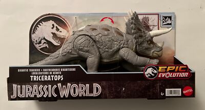 Jurassic World Epic Evolution Gigantic Trackers Triceratops Dinosaur - New (T6)