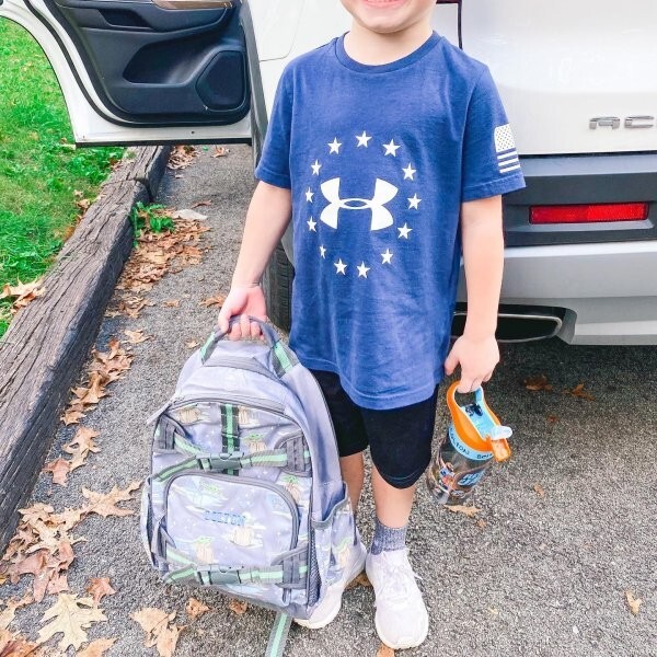 PONY Pottery Barn Disney STAR WARS viaggio GRANDE ZAINO Grogu Solo Mandalorian ragazzo.