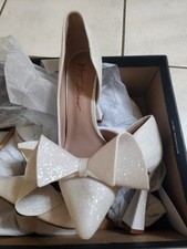 Betsey Johnson Nobble Ivory Glitter Bow Bridal High Heel Shoes Size 6.5