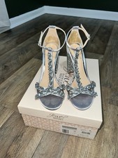 Badgley Mischka Silver Glitter Rhinestone Strappy Ankle Strap Heels 6.5