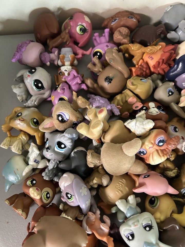 Lot De Figurines Littlest Pet Shop Hasbro Chats Et Chiens - Lot 101