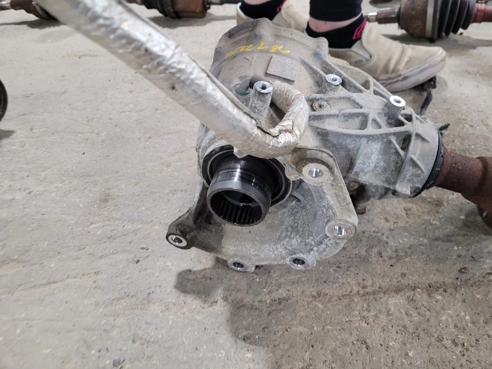 Transfer Case 2.0L Turbo Fits 15-18 EDGE 2054243 - Image 4 of 4