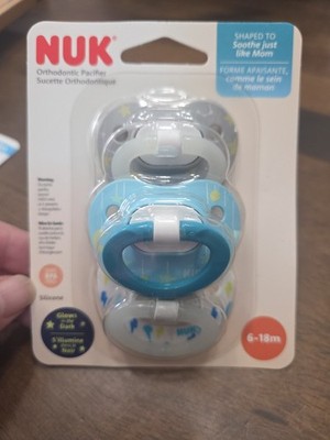 Nuk Glow in the Dark Orthodontic Pacifiers 6-18 Months - Lightning Bolts & Stars