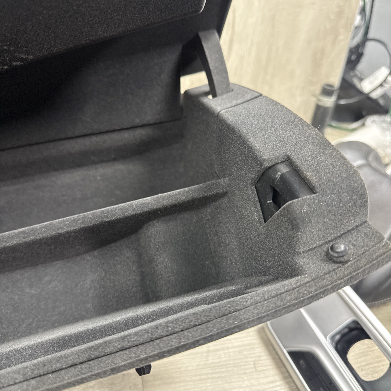 ✅ 2014-2019 MASERATI GHIBLI S GLOVE BOX STORAGE COMPARTMENT OEM