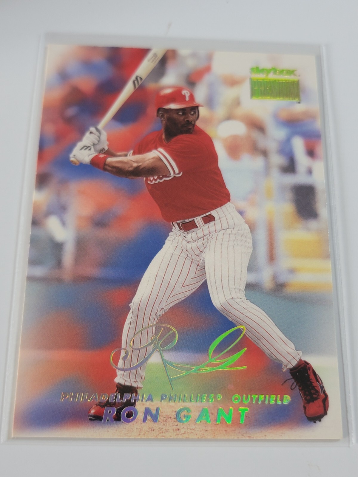 RON GANT 1999 Skybox Premium #50.   PHILLIES