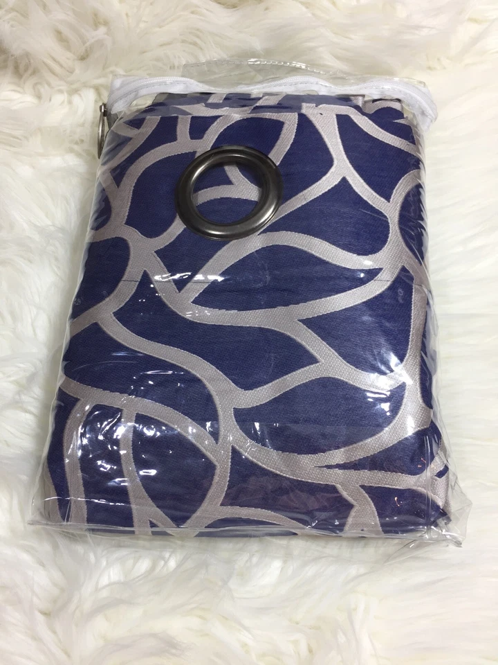 Softline Barra 蓝色紫色索环单顶窗帘面板 53 x 84  — 第 4/4 张图片