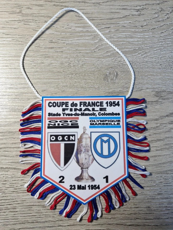 FANION FOOTBALL FINALE COUPE de FRANCE 1953/1954 OGC NICE - OM MARSEILLE - Photo 1/1