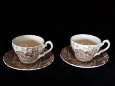 Staffordshire Alfred Meakin 2 tasses thé "The post house" faience, marrons