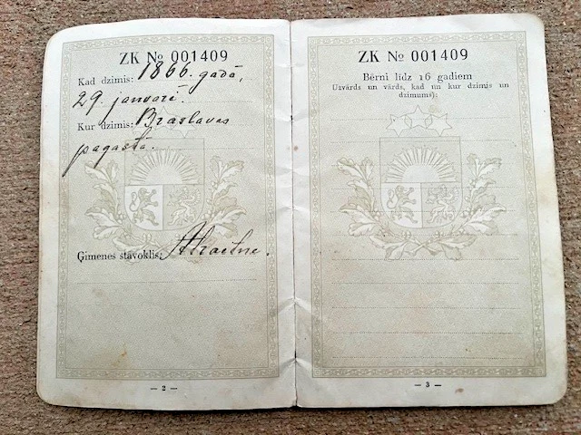 拉脱维亚/拉脱维亚护照,1927 年发给 A.Ratnieks。 — 第 3/4 张图片