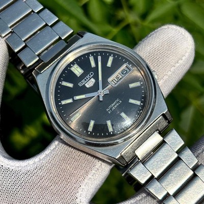 Vintage Seiko 5 Black Sunburst Dial Automatic Japan Made Men's
