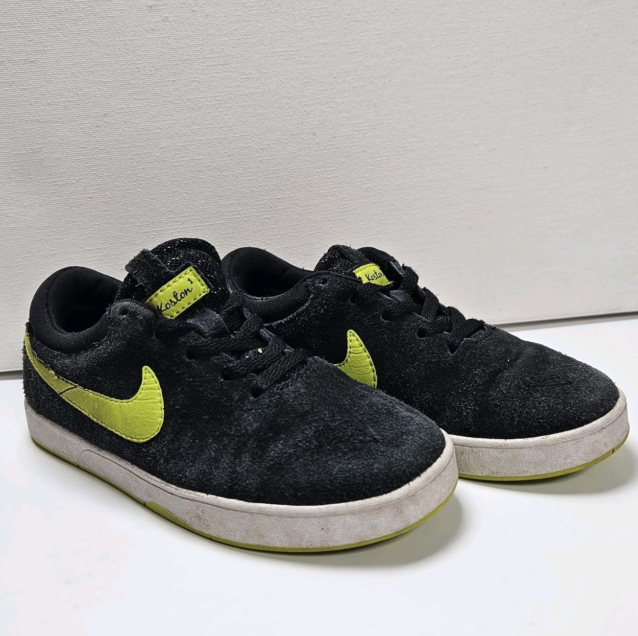 Nike SB Eric Koston Boys Kids Youth Skateborading Sneakers S