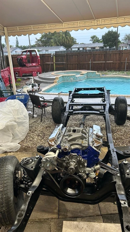 1976 福特 F100 4X2 302-2V 亲笔签名传输真空学校手册表 — 第 2/4 张图片