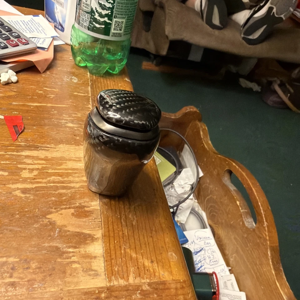 Perilla de cambio de fibra de carbono Toyota Lexus LC500 Foto 4 de 4