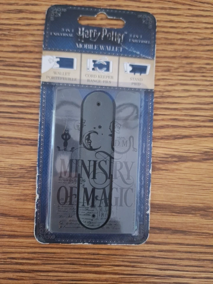 Harry Potter Ministry of Magic Mobile Phone Wallet 3.75 X 2.25” 3 In 1 Universal - Image 4 of 4