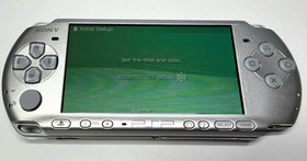Sony PSP 3000 Mystic Silver Handheld Console -Memory Card, Charger + New Battery