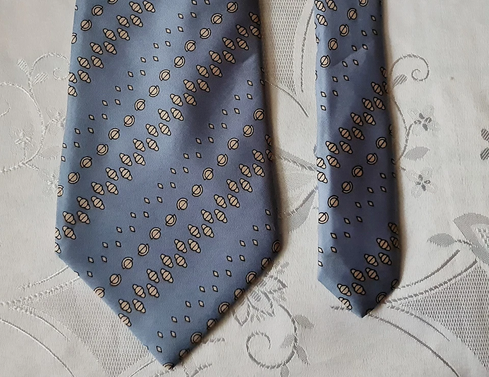 GENTS VINTAGE AUTÊNTICO YVES SAINT LAURENT PARIS GRAVATA MASCULINA DE SEDA AZUL - Imagem 2 de 4