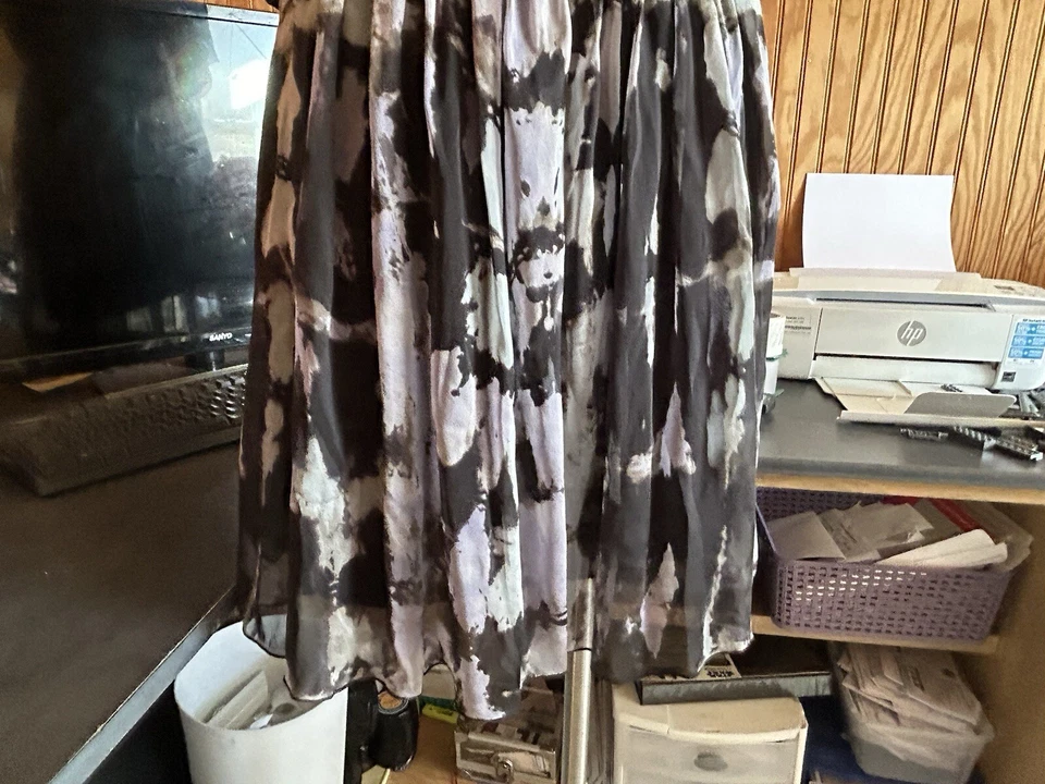 Vestido Akiko de seda preto cinza fada gótico fluido tamanho P cintura alta mini - Imagem 2 de 4