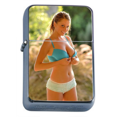 Atlanta Pin Up Girls D6 Flip Top Oil Lighter Wind Resistant 