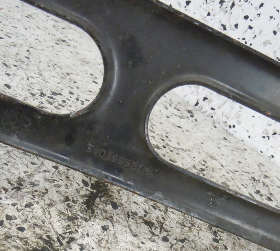 2006 06 Bentley Continental Flying Spur Radiatior Support Beam Bracket OEM