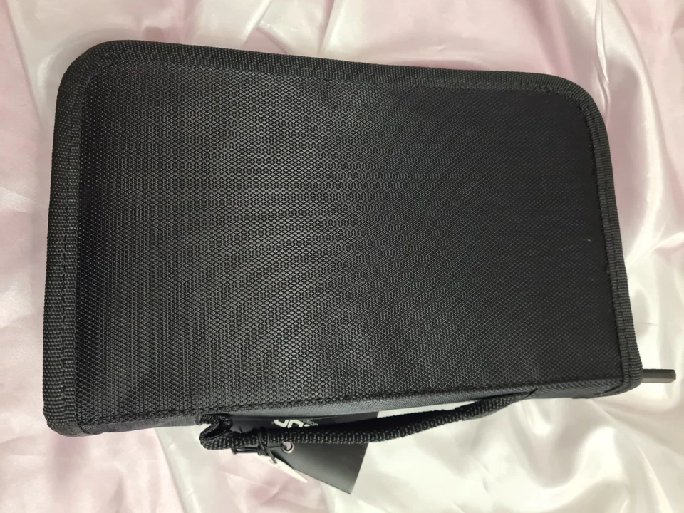 UDG Creator DIGI Hardcase Small Black - DJ Accessory Case for USB, Media, etc - Image 4 of 4