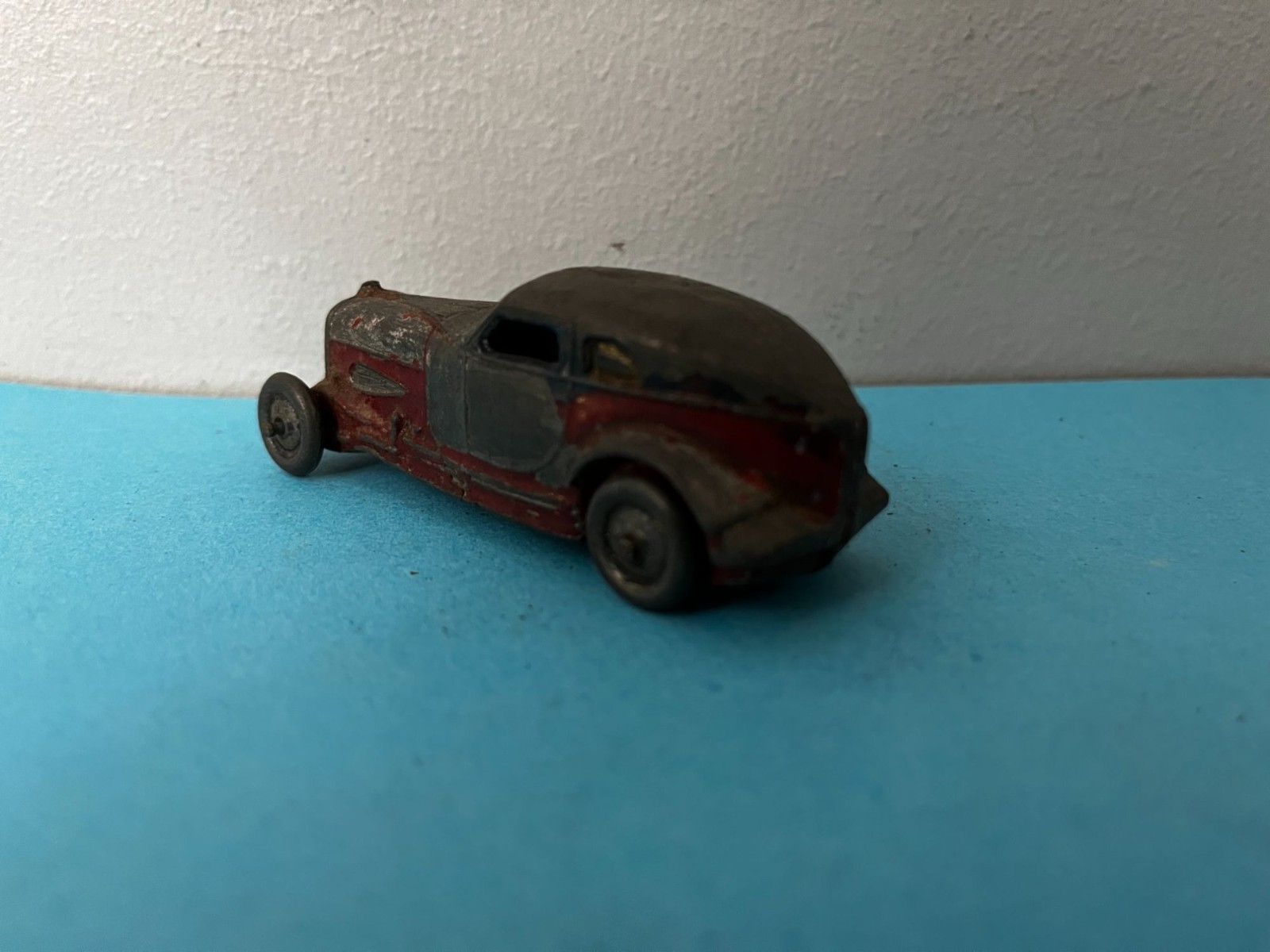 Picture 3 of 12