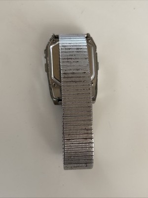 CASIO DBC-1500 Databank Digital Calculator Watch Vintage