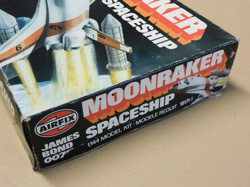 Airfix Moonraker 007 Space ship James Bond Space Shuttle 1:144 vintage kit 1979 - Immagine 2 di 4