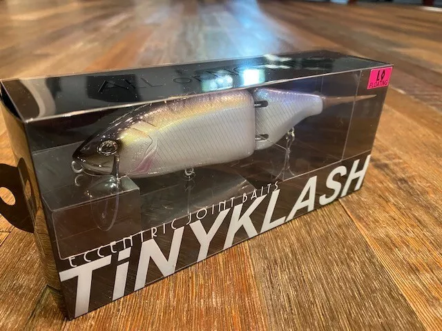 DRT x WCZ Tiny Klash “Joythief”
