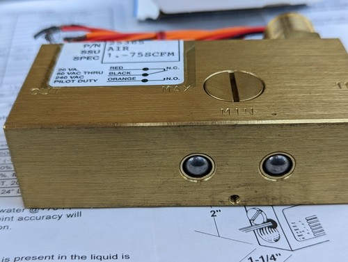 Gems Sensors FS-10798 Series Brass Flow Switch for Use with Gases, Inline, Pisto - Picture 4 of 7