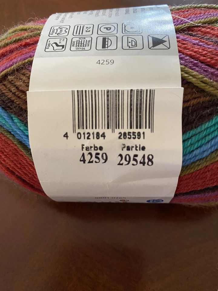 Regia 4-Fach Haltbar Design line sock yarn PARTIE Multicolor Yarn 50g 210m - Image 3 of 4