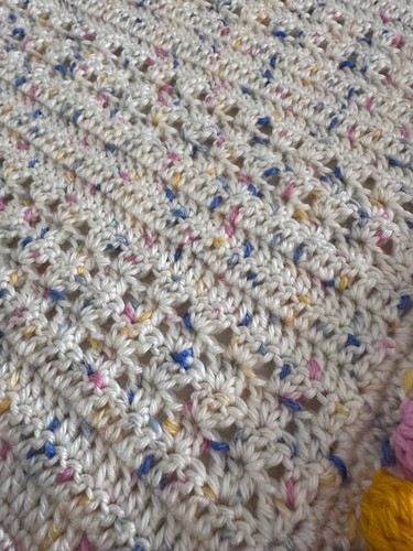 Handmade Crochet Baby Blanket Car, Cot, Floor, Pram Gift Gender Neutral - Picture 7 of 11