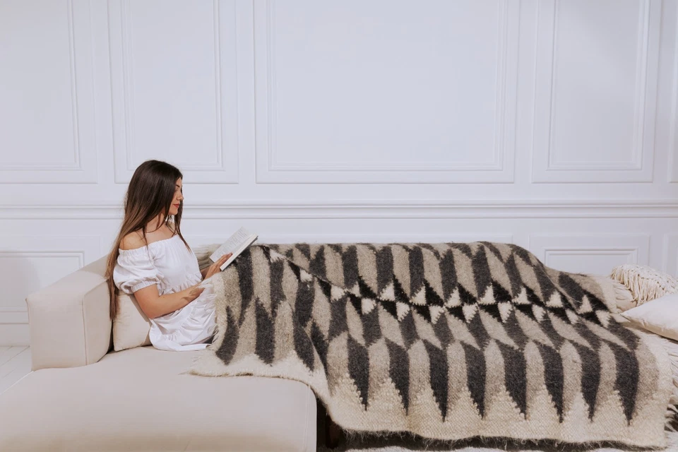 Manta de lana 100 % lana de oveja natural | Sofá cama grueso cálido hecho a mano Foto 3 de 4