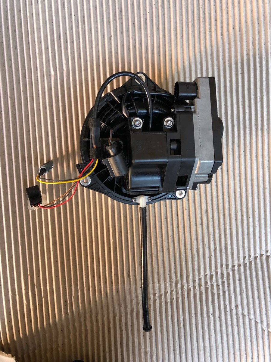 Volkswagen Rear View Camera Golf 7 VII Composition Media