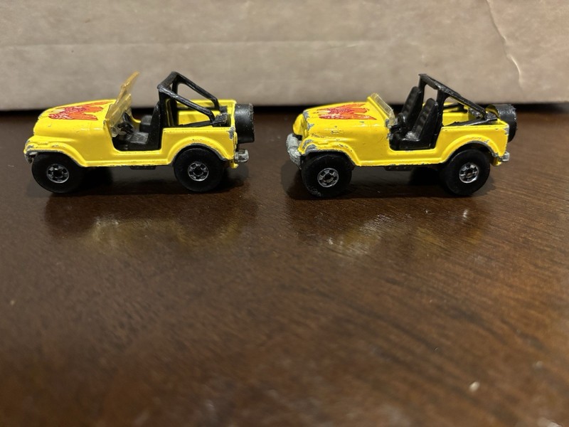 Set Of 2-Vintage yellow Hot Wheels Jeep CJ-7 die-cast car