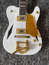 White Semi Hollow Body Electric Guitar with Gold Tremolo Vibrato