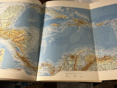 ENCYCLOPÆDIA BRITANNICA ATLAS INTERNATI 1967 BRITANNICA WORLD ATLAS INTERNATIONAL 17.68 367 PAGES FOLD OUT