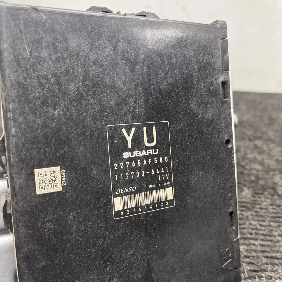 ☑️ Subaru WRX STI 2015 2,5 L EJ257 6 MT motor computador ECM/ECU 22765AF580 Foto 3 de 4