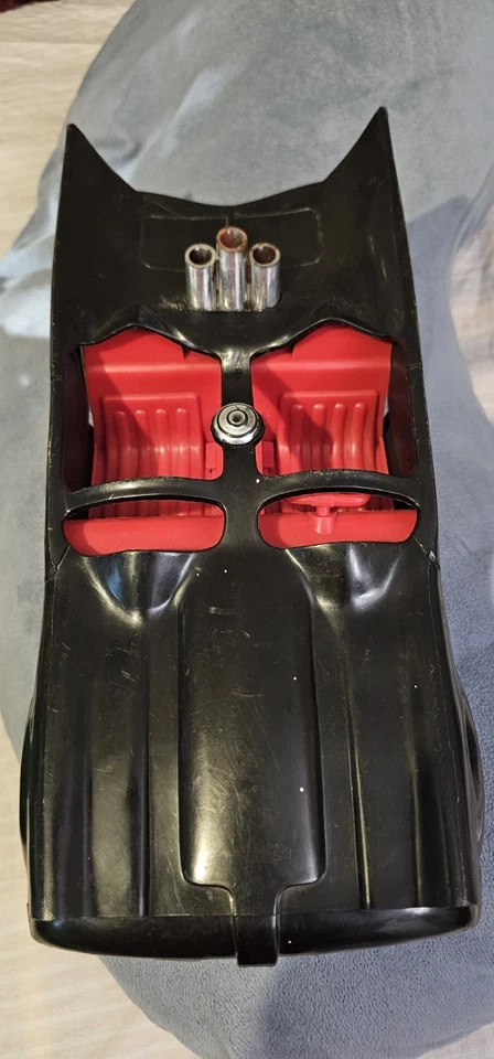 Figuras coleccionables Batimóvil Batman Serie de TV Clásica Foto 2 de 4