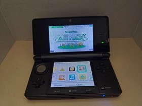 Nintendo 3DS Handheld System - Black - Tested and Working