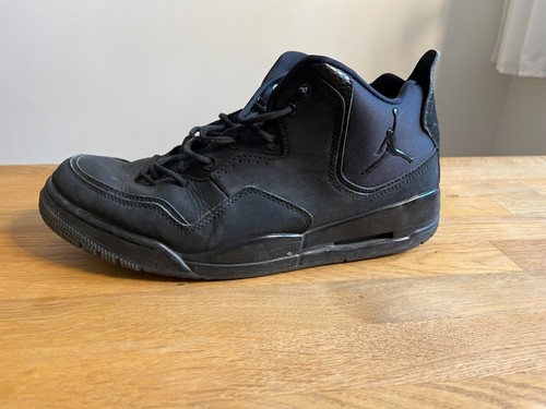 Jordan Courtside 23 tripple Black Gr 43 Gebraucht ohne Karton