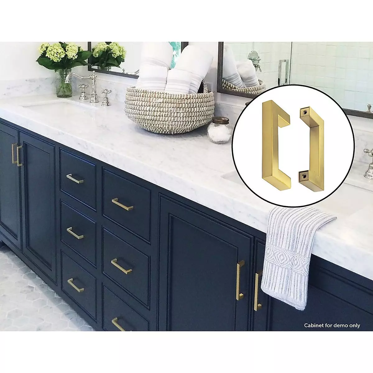 Bathroom 2024 cabinet handles