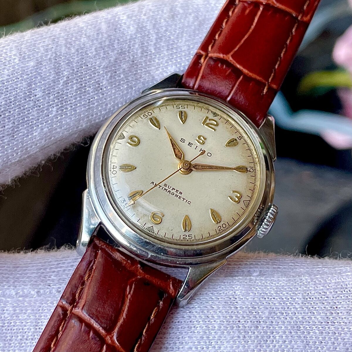 1950s Seiko Super S Mark Antimagnetic Manual Winding Men's 1950s Seiko Super S Mark Antimagnetic Manual Winding Men's