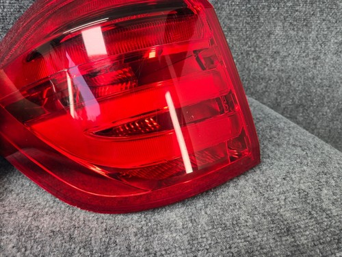LUZ TRASERA EXTERIOR LÁMPARA LED LADO IZQUIERDO MERCEDES X166 GL550 GL450 GL350 OEM - Imagen 2 de 9