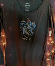 UNIVERSAL Harry Potter RAVENCLAW Women Jeweled Black Long Sleeve T-Shirt Medium