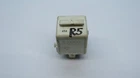 BMW E36 E34 E39 E38 E31 Z1 Z3 - Relay 1729004 SIEMENS V23134-C52-X90 / WHITE