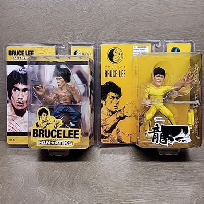 Lot of 2 Bruce Lee Action Figures Nunchucks Round 5 Collect Bruce