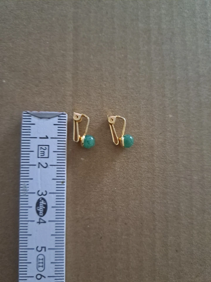 Alte Ohrclips Vintage Ohrschmuck Goldfarben Modeschmuck Grüner Stein - Bild 3 von 4